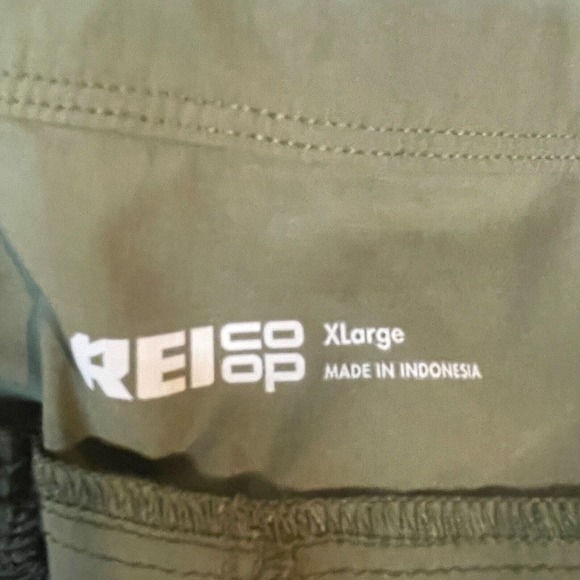 REI Shorts Mens Extra Large Green Hiking Outdoor Performance Nylon Cargo Fishing - Picture 3 of 13